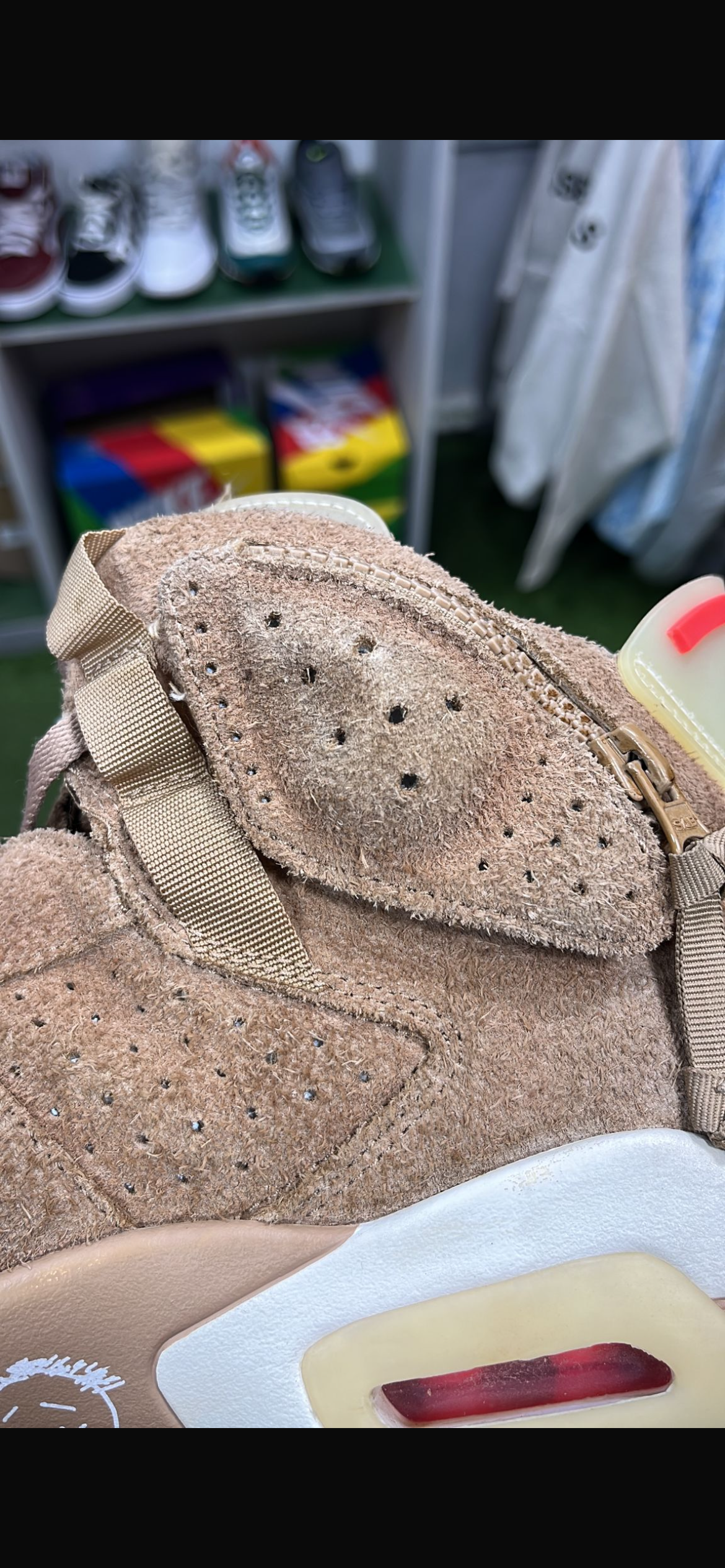 Air Jordan 6 Travis Scott British Khaki - Recondicionado