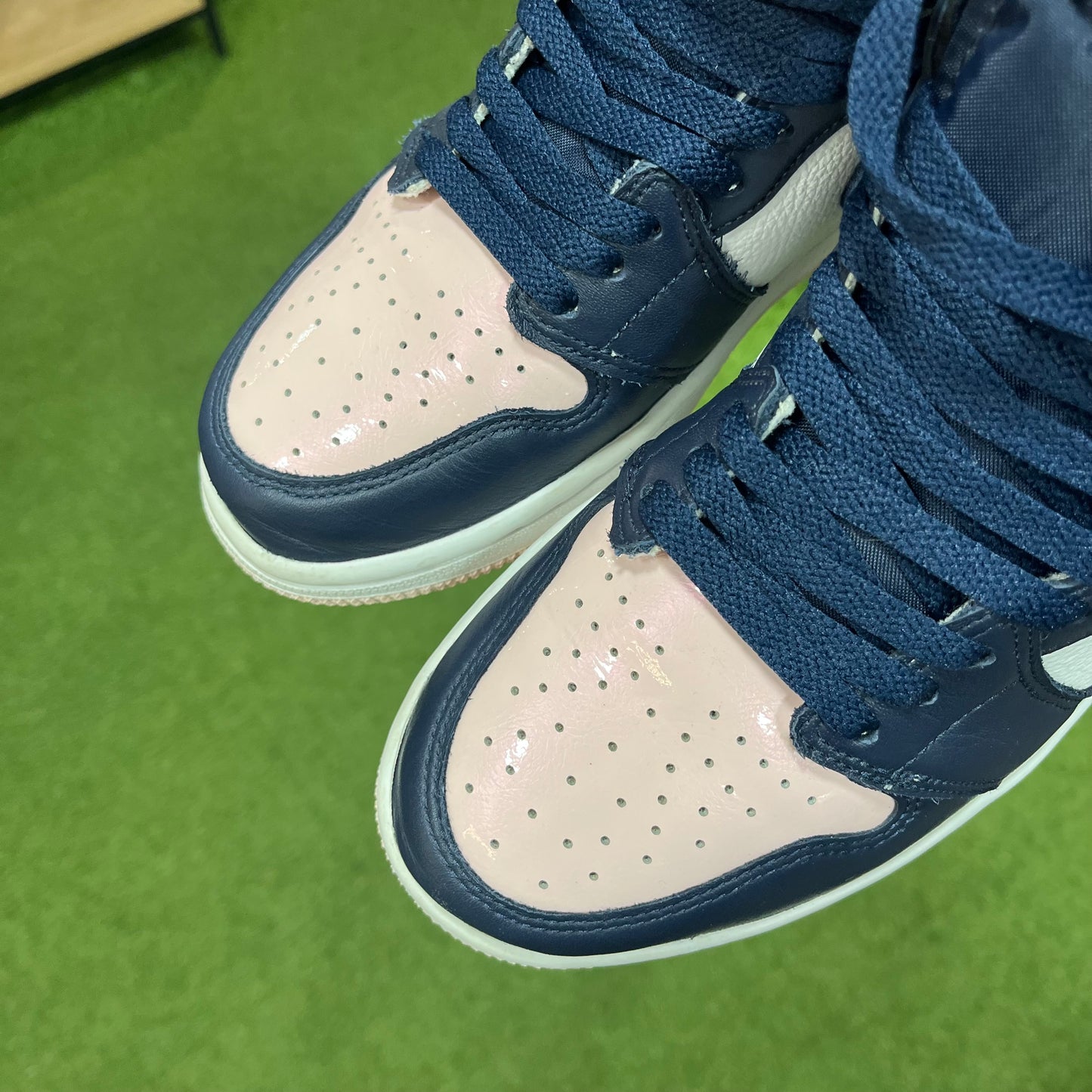 Air Jordan 1 High “Bubblegum”