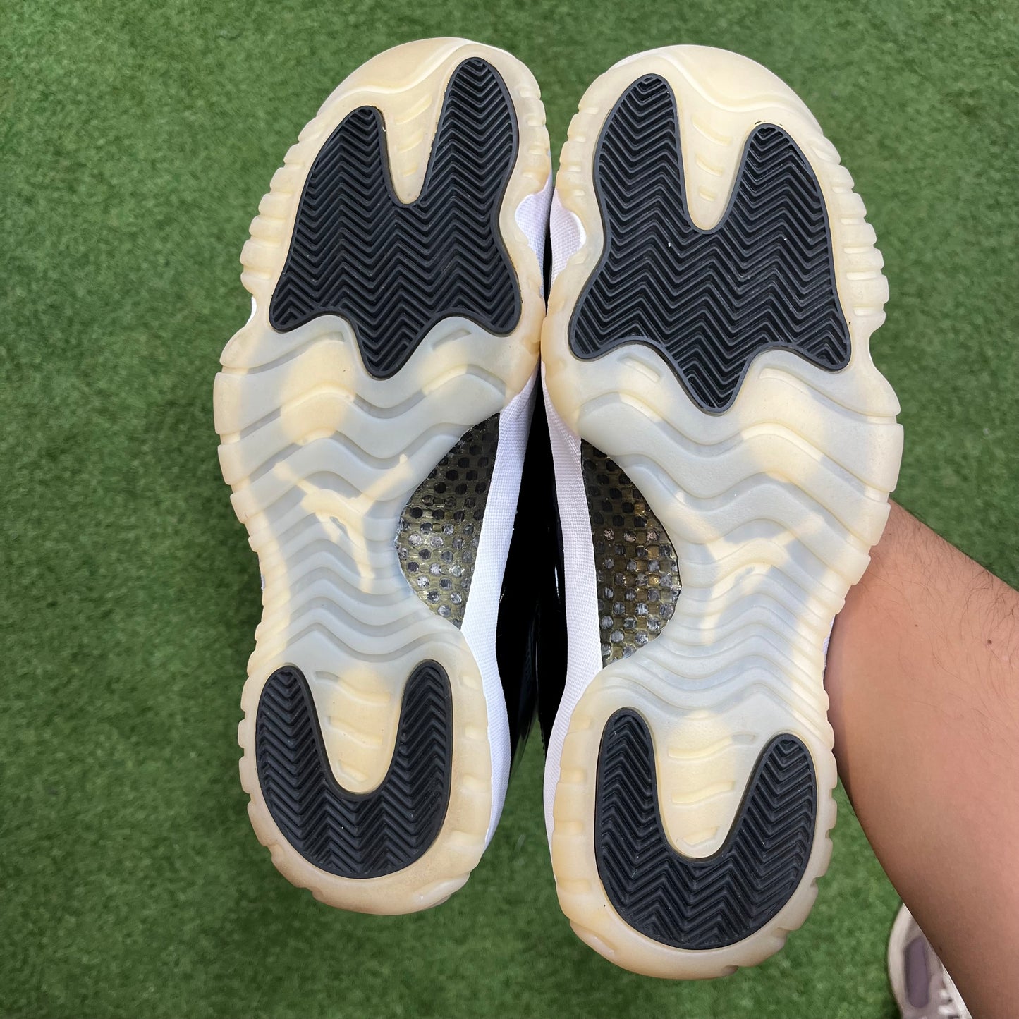 Air Jordan 11 DMP Gratitude 2023 - Recondicionado