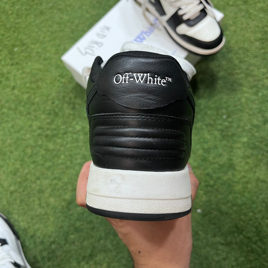OFF-WHITE Out Of Office “PANDA” - Recondicionado