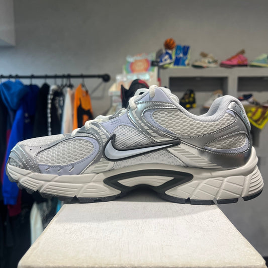 Nike V5 RNR Blue Tint