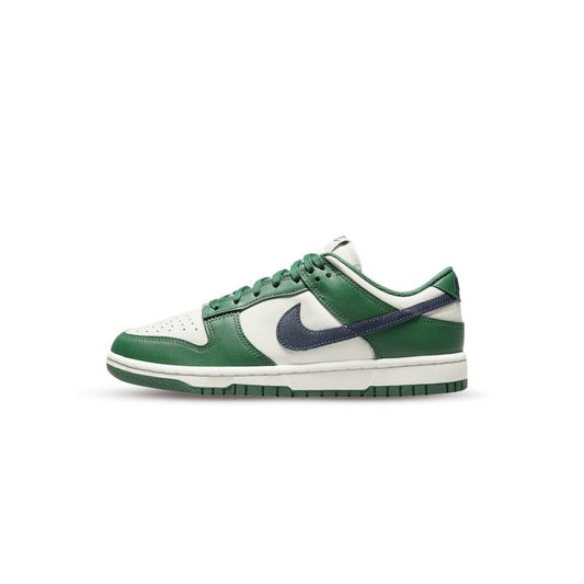 Nike Dunk Low 'Gorge Green' (W)