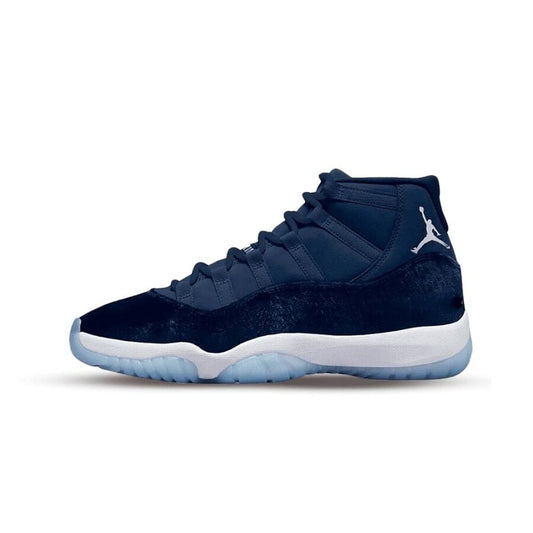 Air Jordan 11 Midnight Navy WMNS